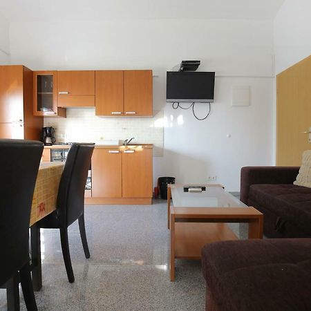 Apartments Tina P Vir Exterior photo