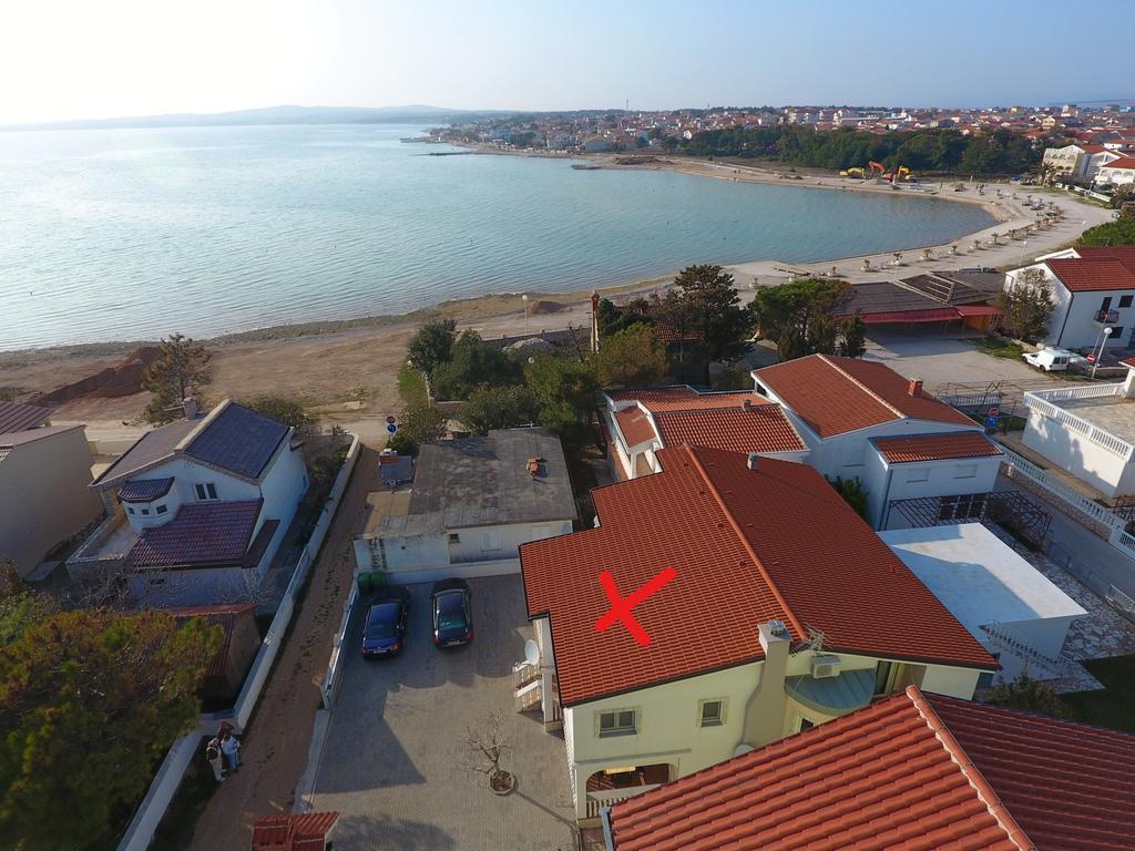 Apartments Tina P Vir Exterior photo